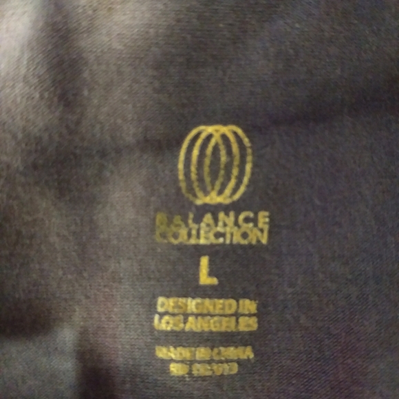 Balance Collection athleisure top - Picture 4 of 7